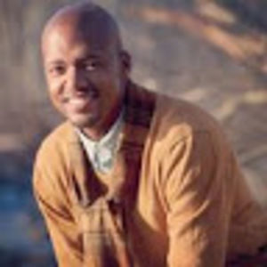 Meet your Posher, Derrick